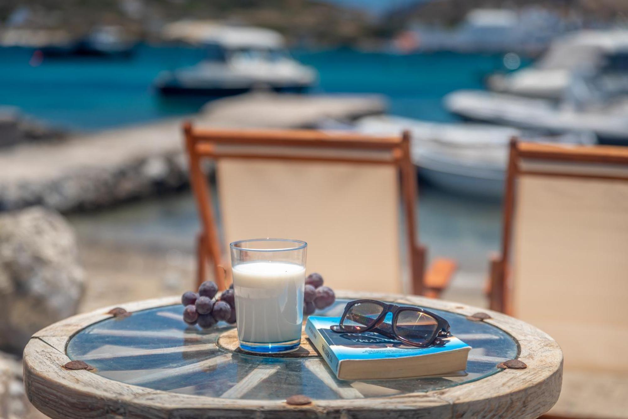 Koufiakas Boathouse Villa Pollonia Dış mekan fotoğraf